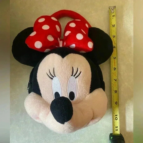 DISNEY MINNIE MOUSE COLLECTABLE PLUSH 3D MINNIE MOUSE PURSE BAG‎ - Picture 9 of 12